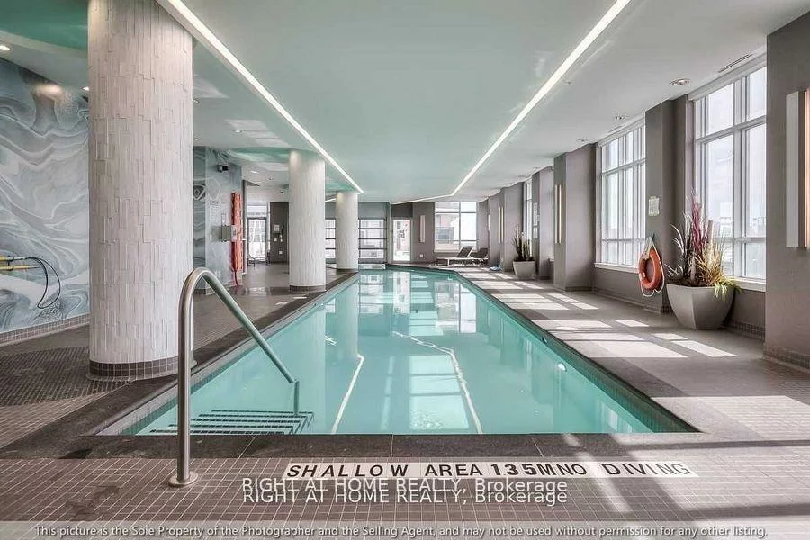 9199, Yonge, Langstaff, Richmond Hill