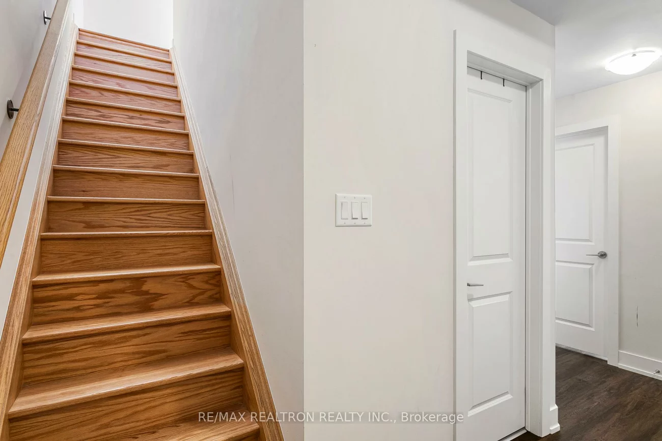 8, Sayers, Oak Ridges, Richmond Hill