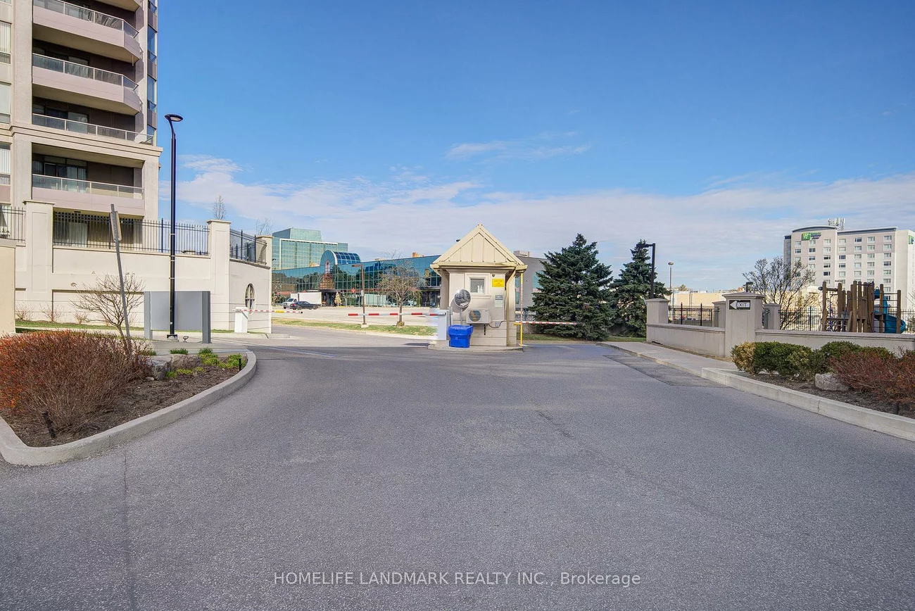 9017, Leslie, Beaver Creek Business Park, Richmond Hill