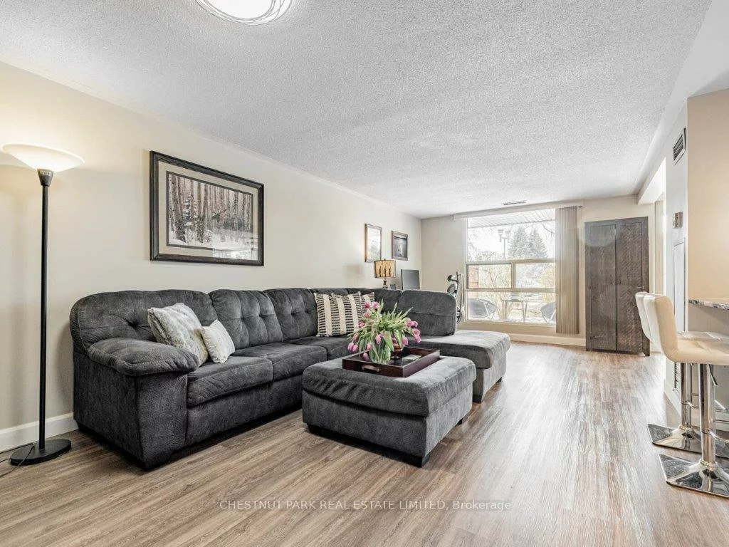30, Harding, North Richvale, Richmond Hill