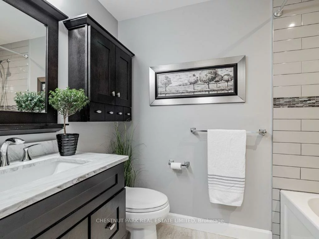 30, Harding, North Richvale, Richmond Hill