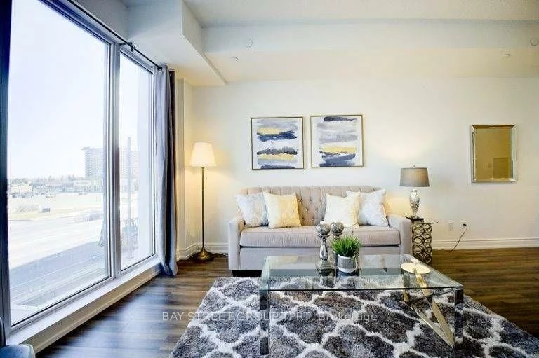 9608, Yonge, North Richvale, Richmond Hill