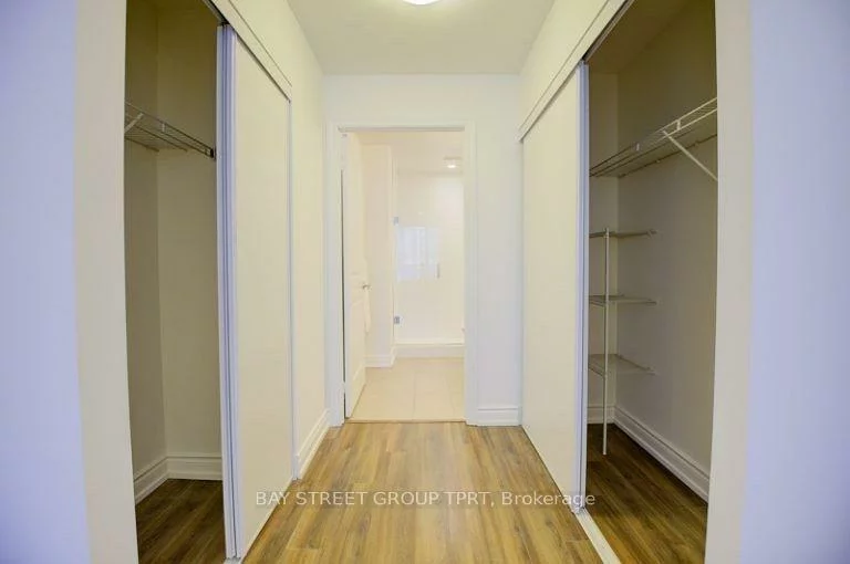 9608, Yonge, North Richvale, Richmond Hill
