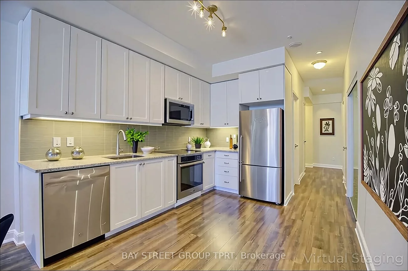 9608, Yonge, North Richvale, Richmond Hill
