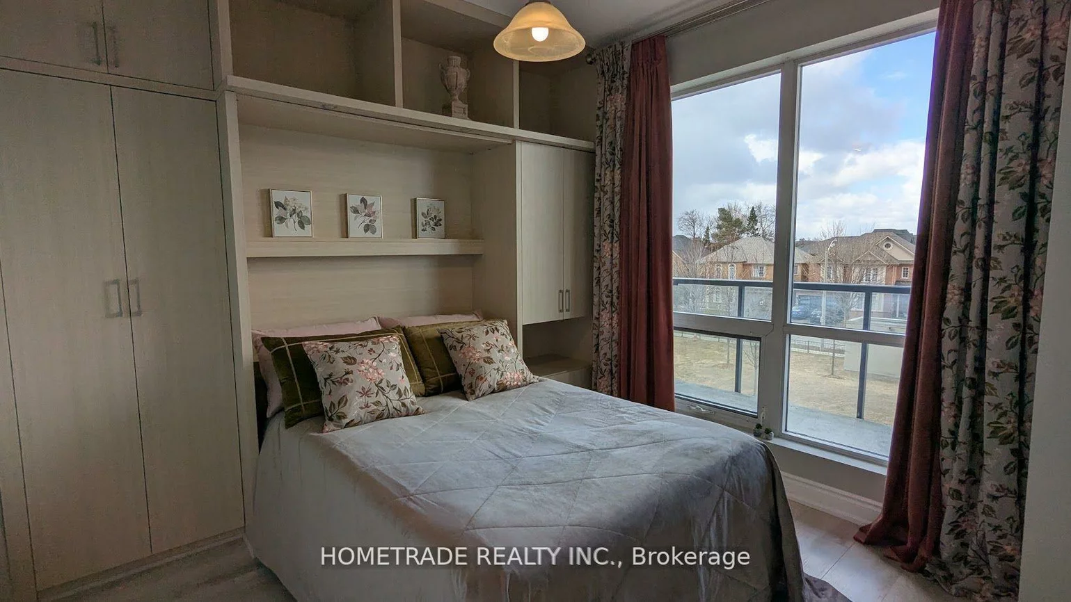 9090, Yonge, South Richvale, Richmond Hill
