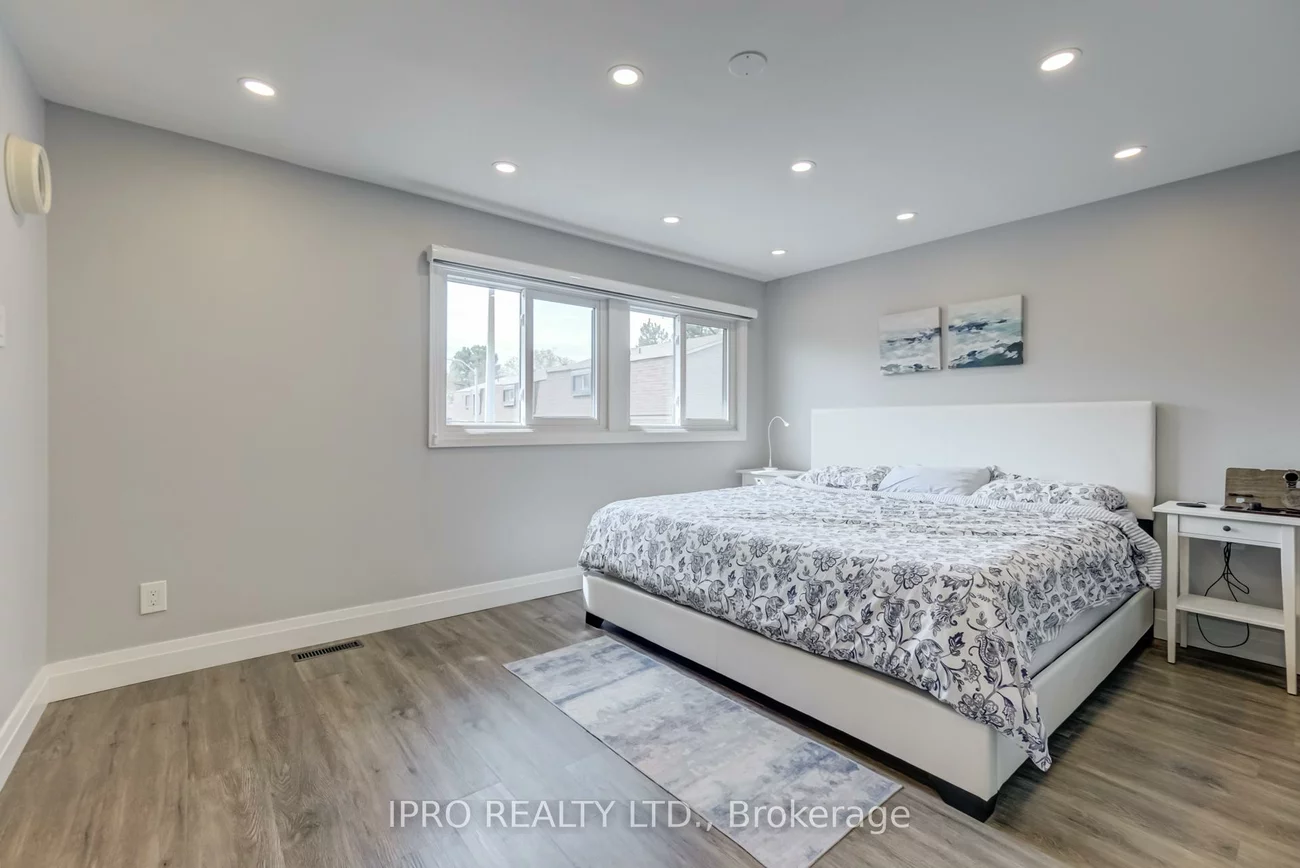 260, Avenue, North Richvale, Richmond Hill