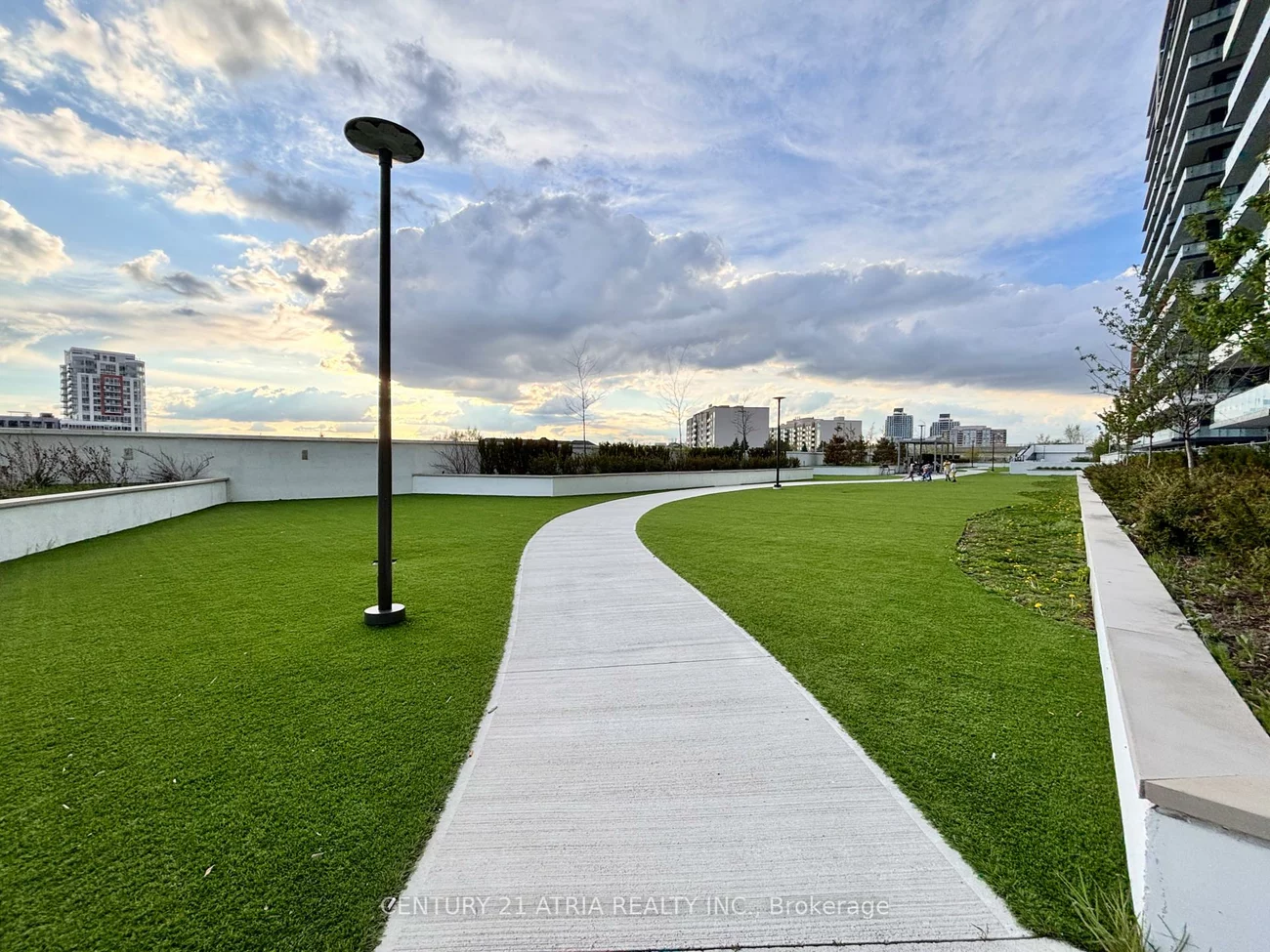105, Oneida, Langstaff, Richmond Hill