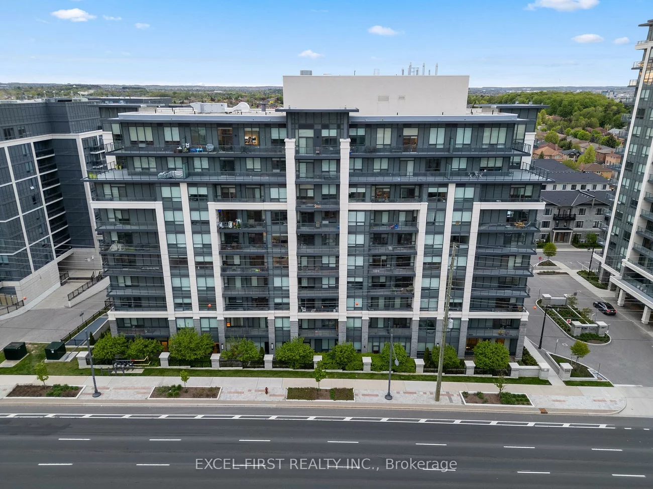 396, Highway 7, Doncrest, Richmond Hill