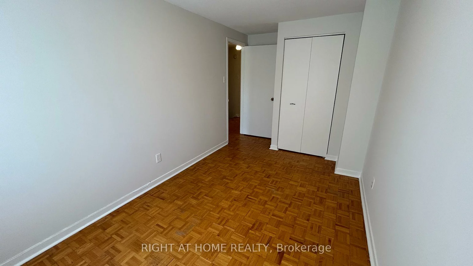 189, Springhead, North Richvale, Richmond Hill