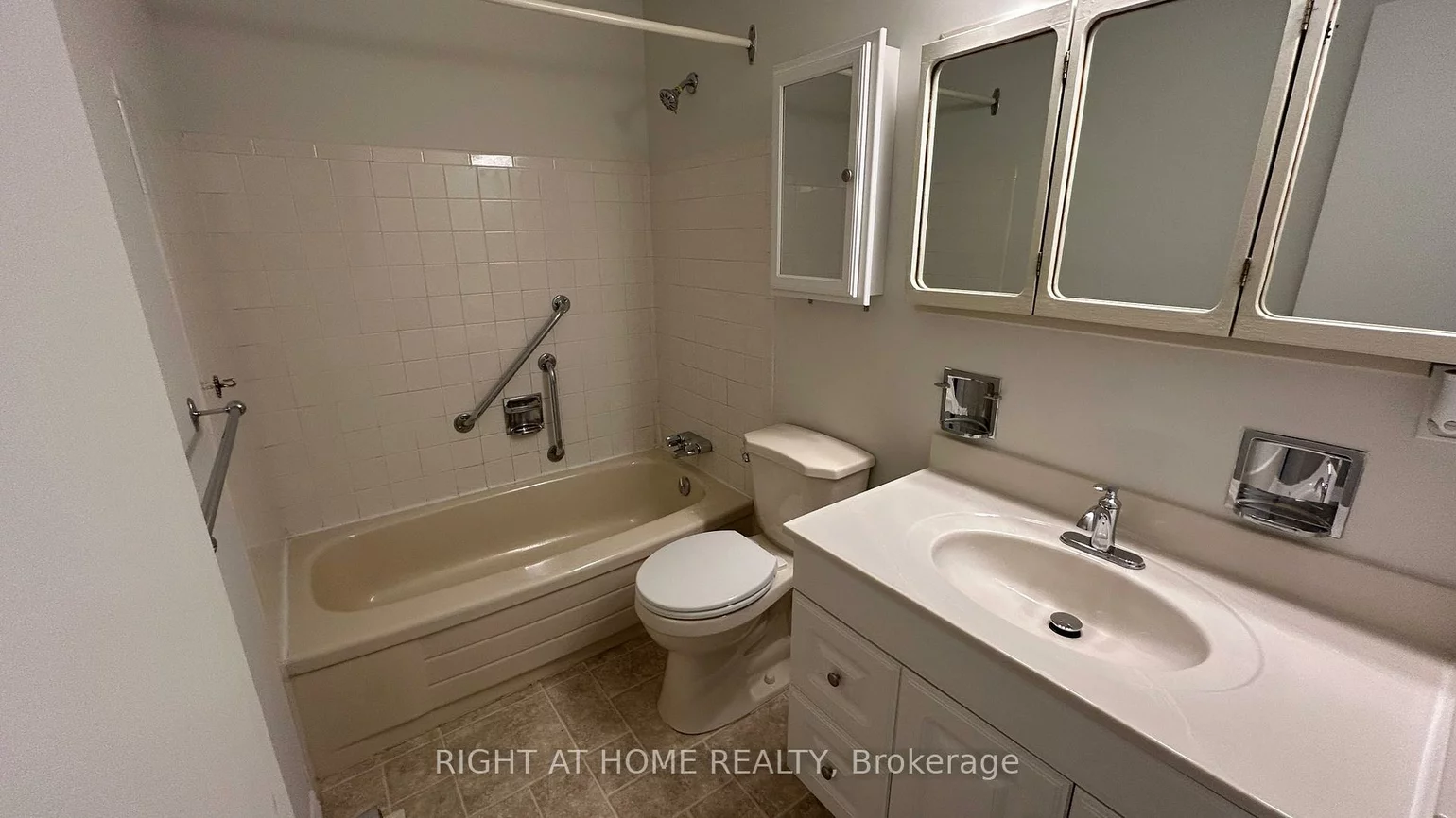189, Springhead, North Richvale, Richmond Hill