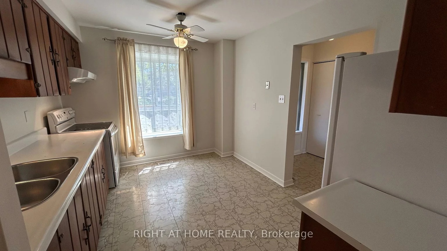 189, Springhead, North Richvale, Richmond Hill