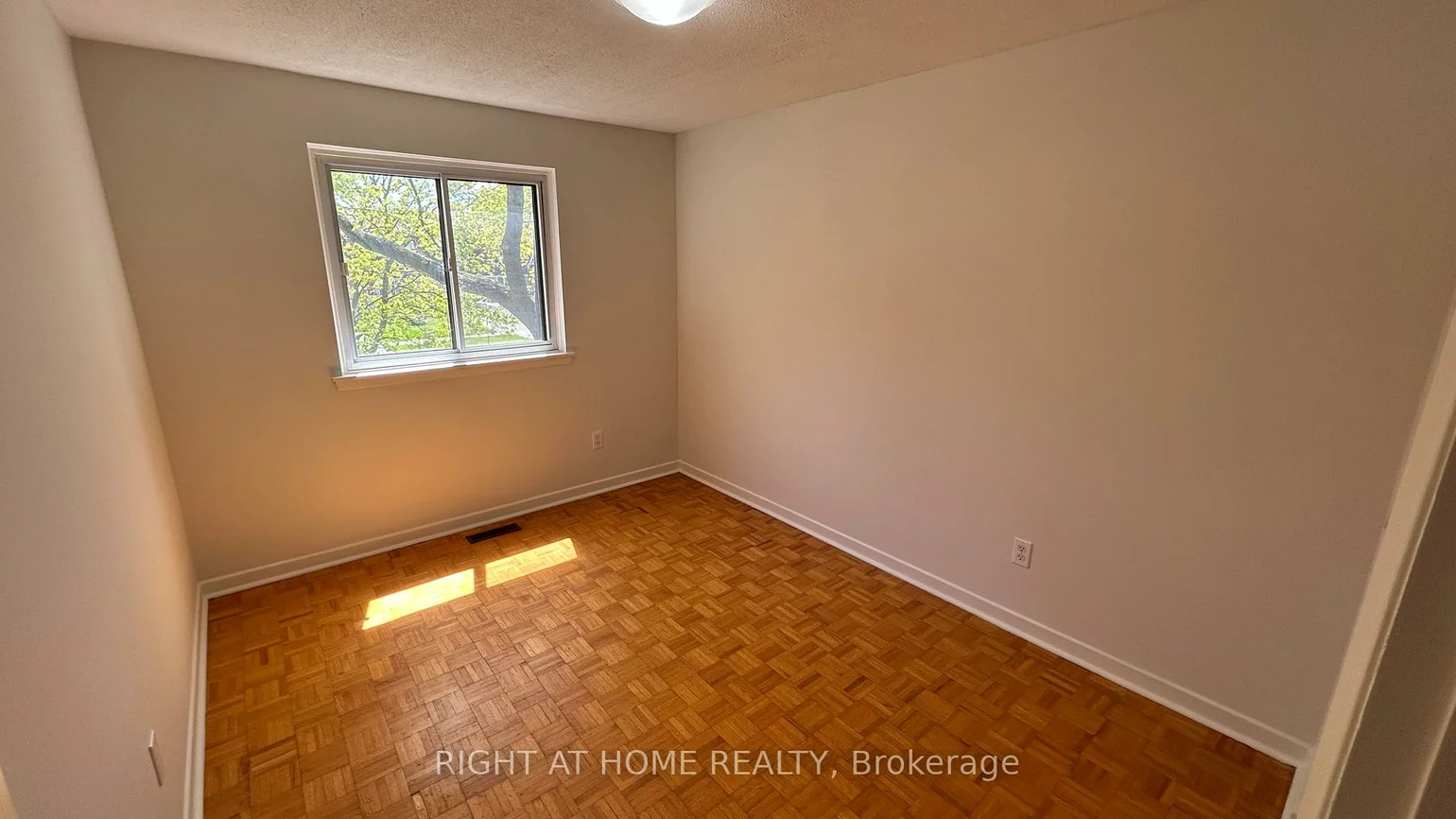 189, Springhead, North Richvale, Richmond Hill