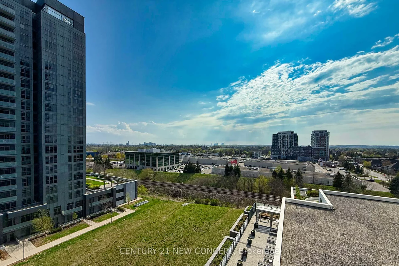 105, Onieda, Langstaff, Richmond Hill