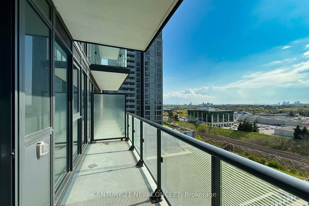 105, Onieda, Langstaff, Richmond Hill