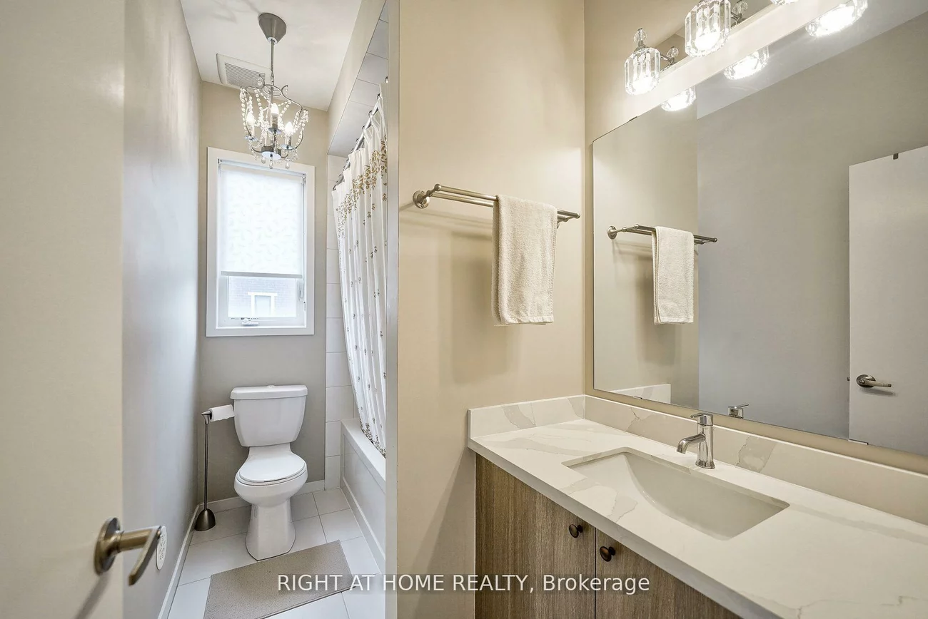 10568, Bayview, Crosby, Richmond Hill