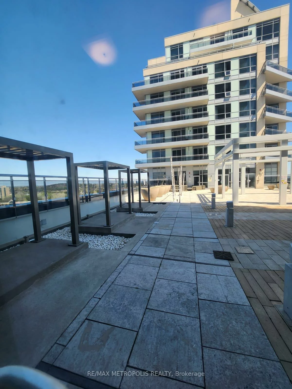 9025, Yonge, Langstaff, Richmond Hill