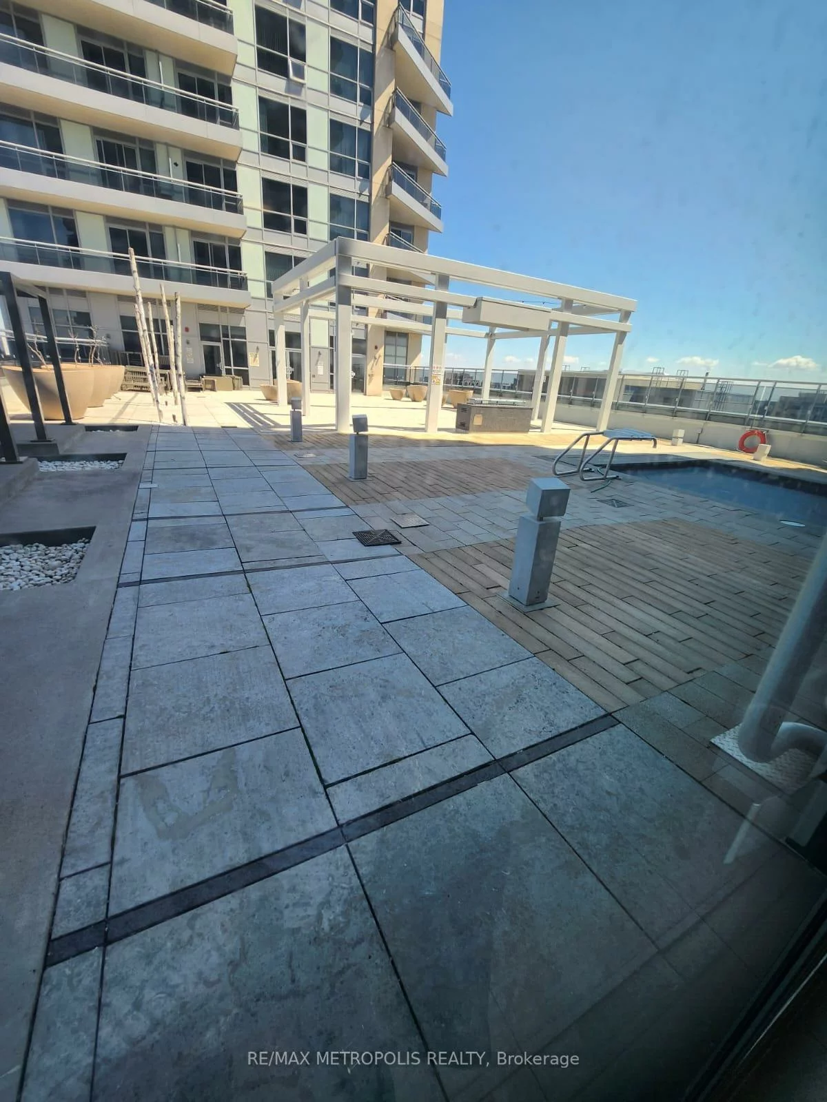 9025, Yonge, Langstaff, Richmond Hill