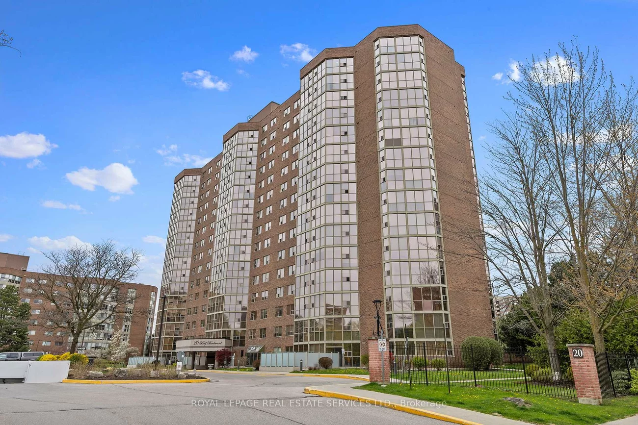 20, Baif, North Richvale, Richmond Hill