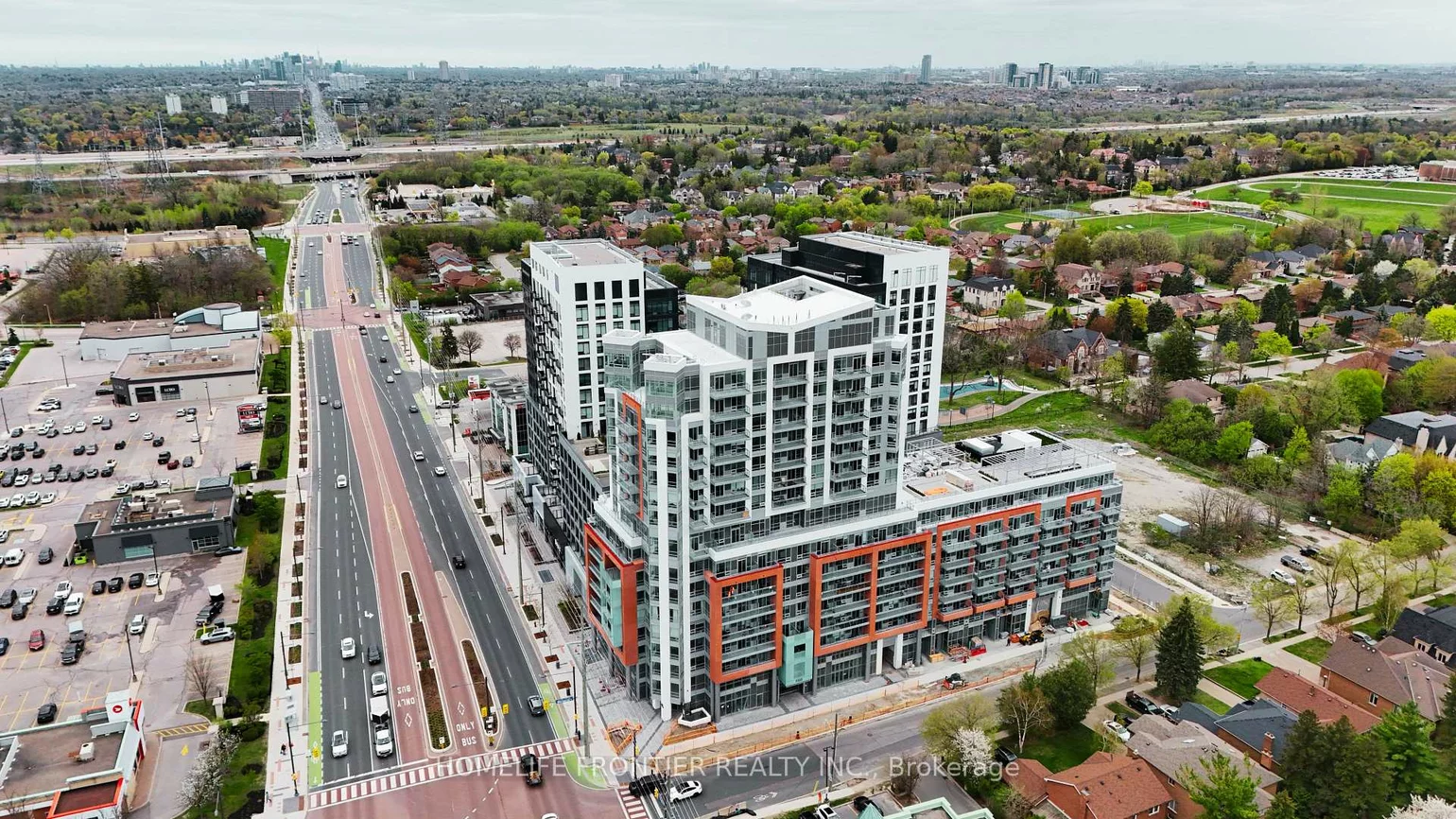 8888, Yonge, South Richvale, Richmond Hill