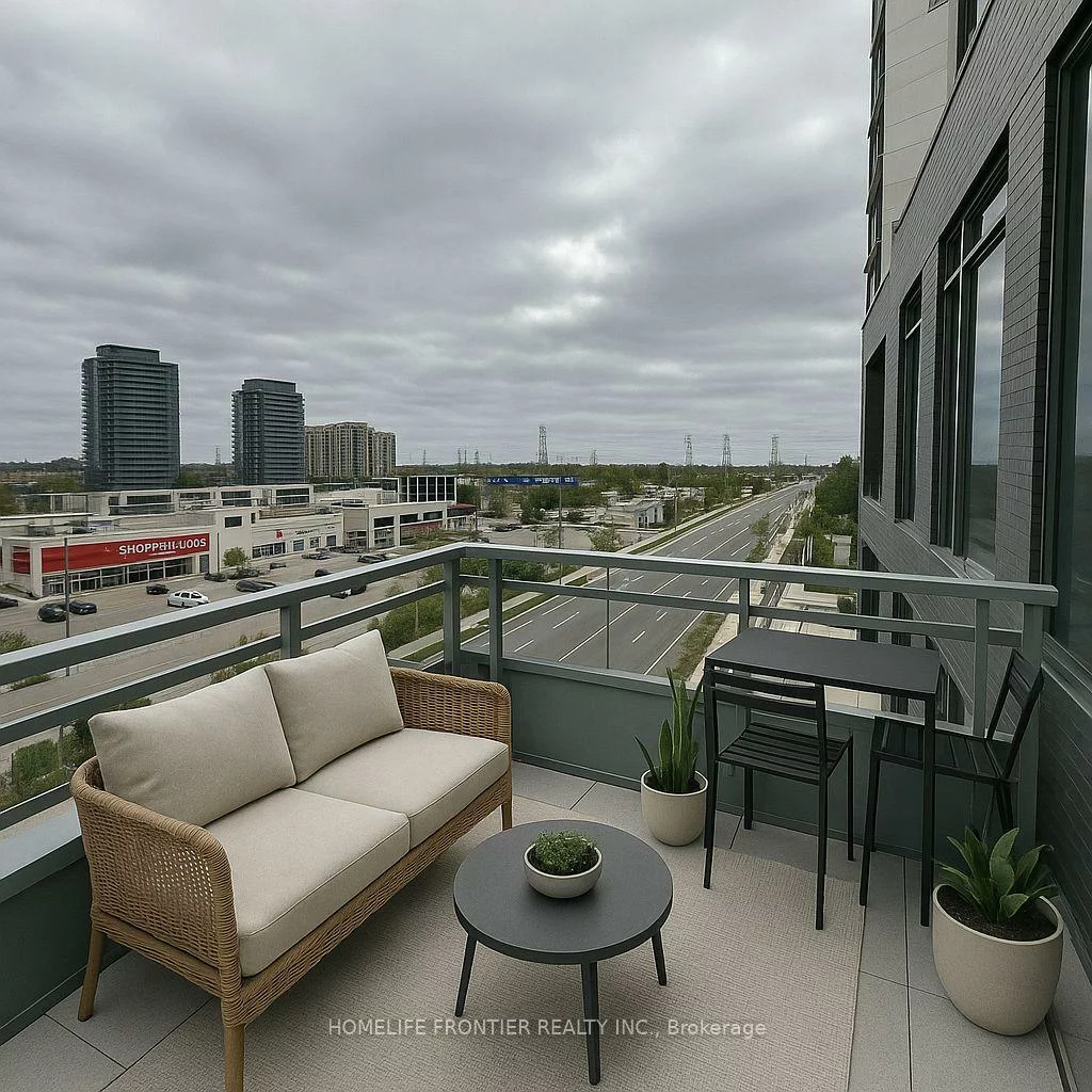 8888, Yonge, South Richvale, Richmond Hill