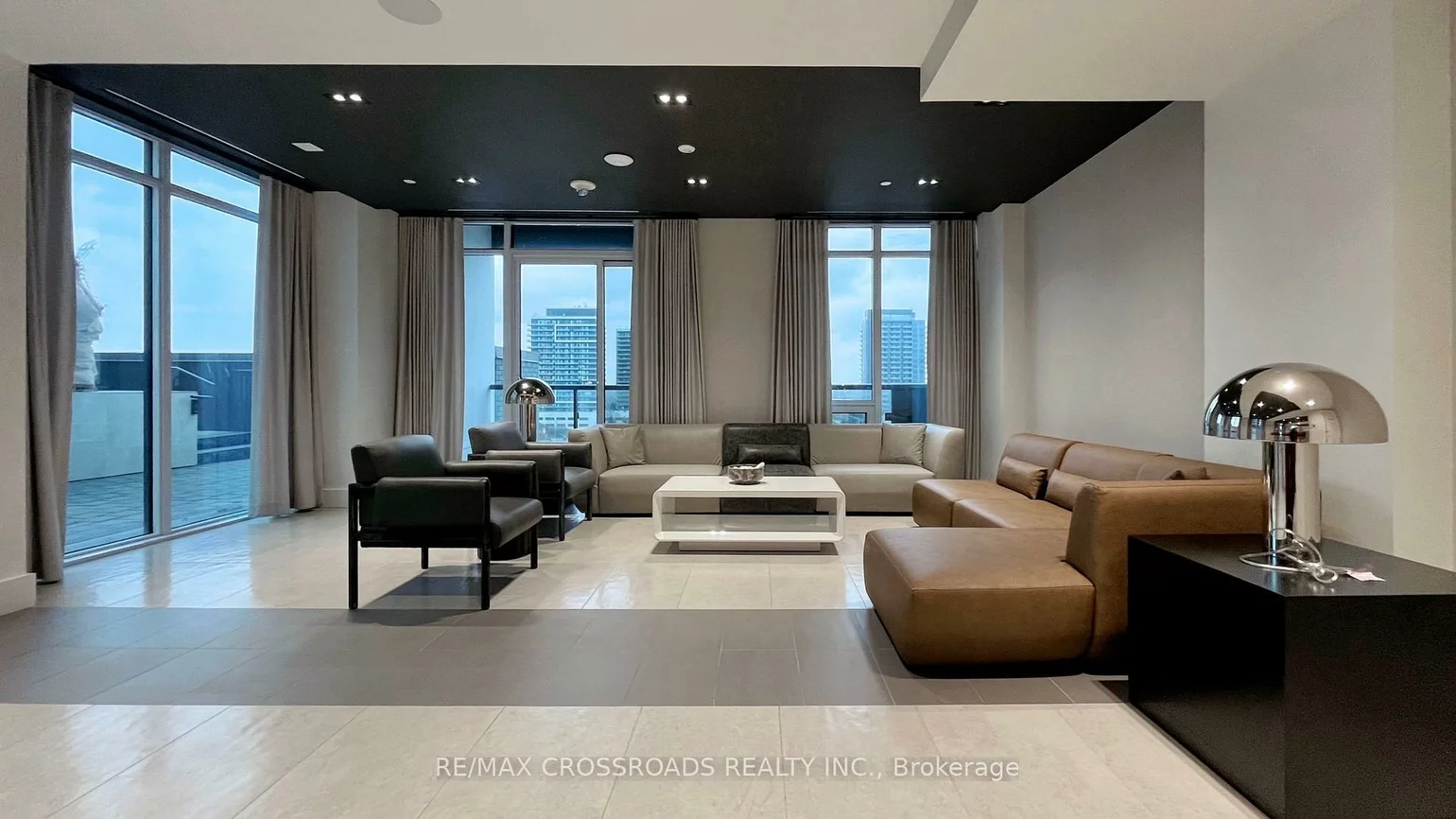 8868, Yonge, South Richvale, Richmond Hill