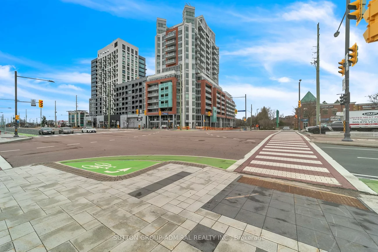8888, Yonge, South Richvale, Richmond Hill