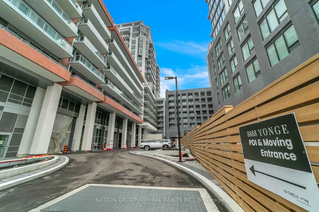 8888, Yonge, South Richvale, Richmond Hill