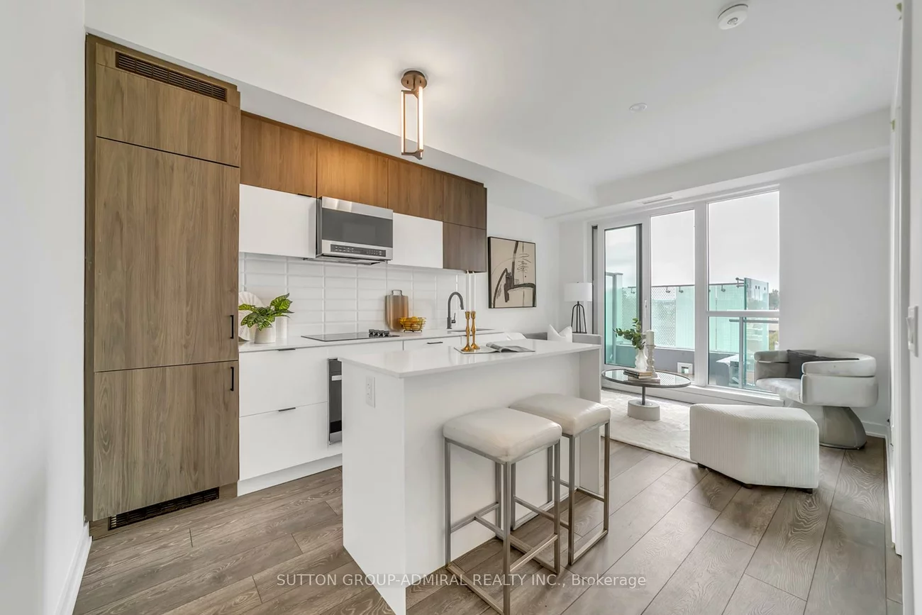 8888, Yonge, South Richvale, Richmond Hill