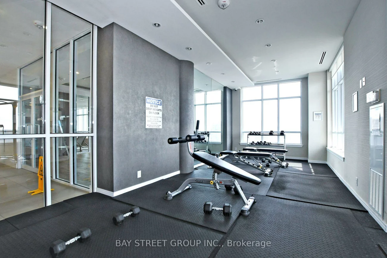9205, Yonge, Langstaff, Richmond Hill