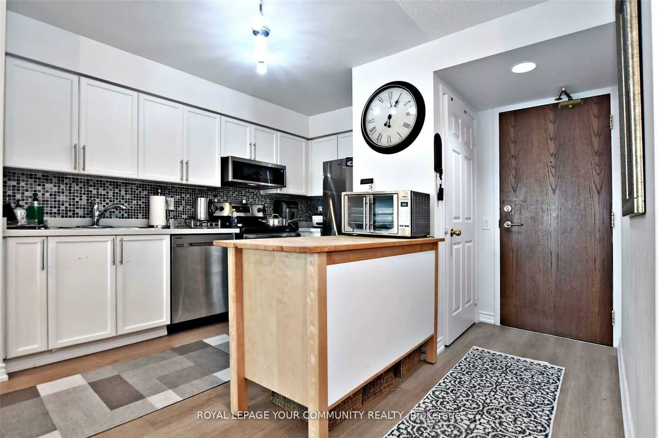 23, Oneida, Langstaff, Richmond Hill