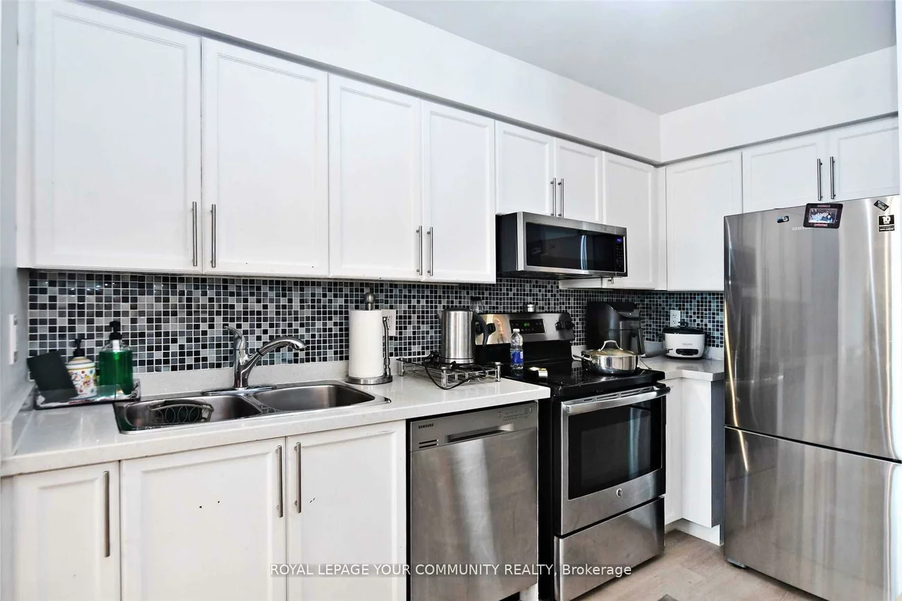 23, Oneida, Langstaff, Richmond Hill