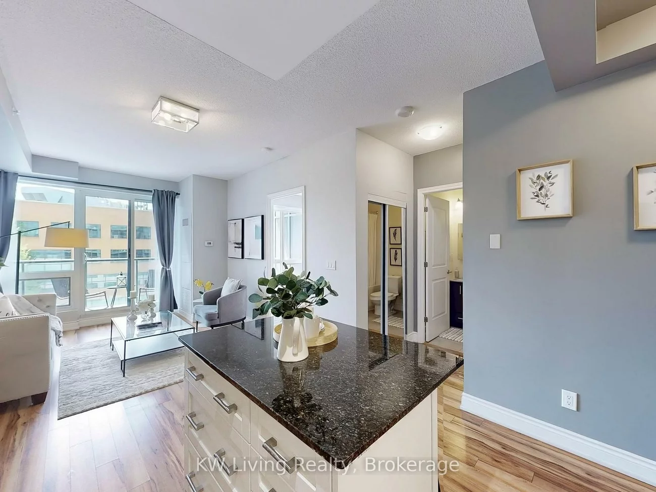 9088, Yonge, South Richvale, Richmond Hill