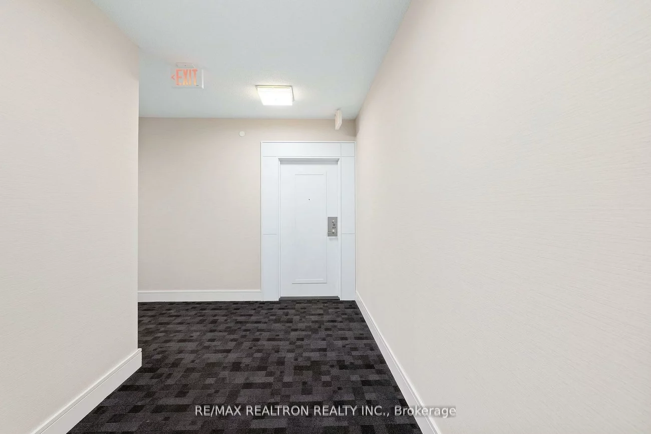 9199, Yonge, Langstaff, Richmond Hill