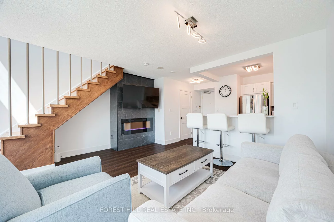 39, Oneida, Langstaff, Richmond Hill
