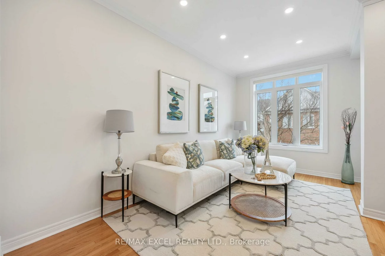 255, Shaftsbury, Westbrook, Richmond Hill