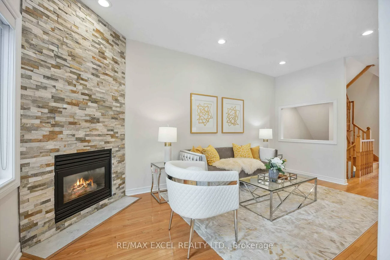255, Shaftsbury, Westbrook, Richmond Hill