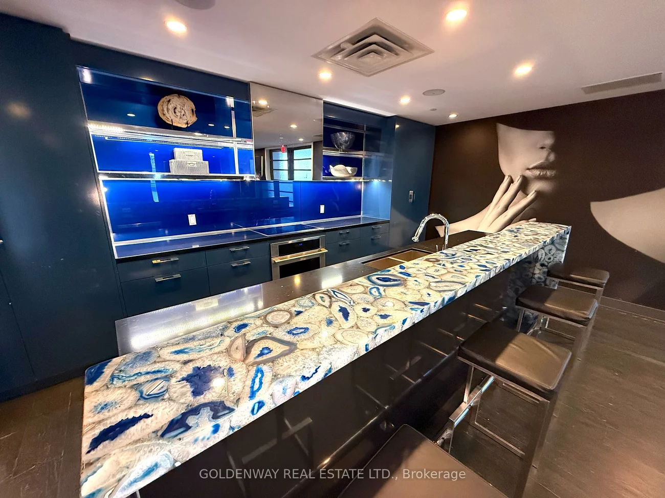 9471, Yonge, Observatory, Richmond Hill