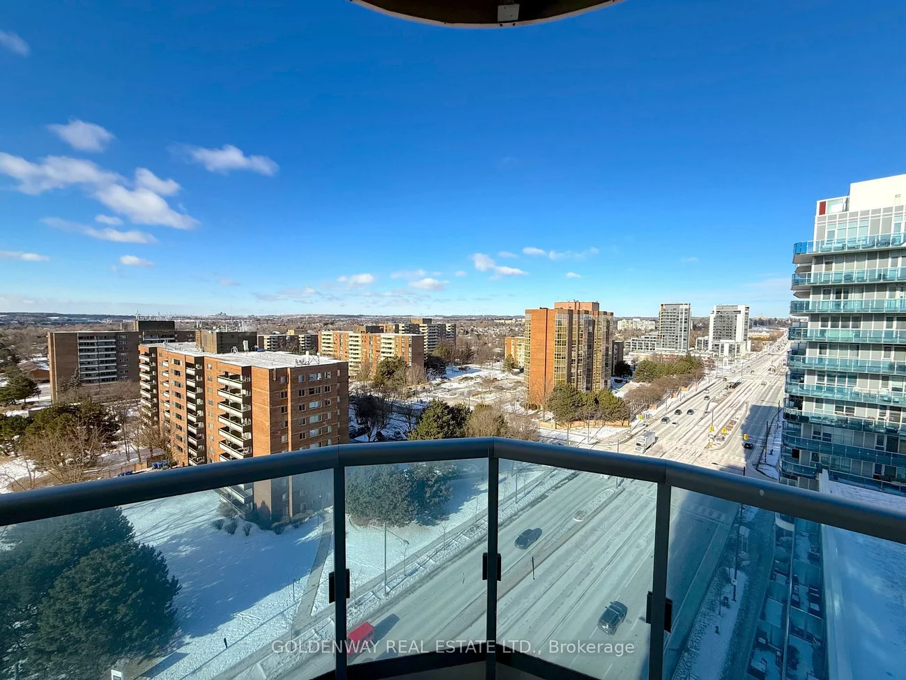 9471, Yonge, Observatory, Richmond Hill