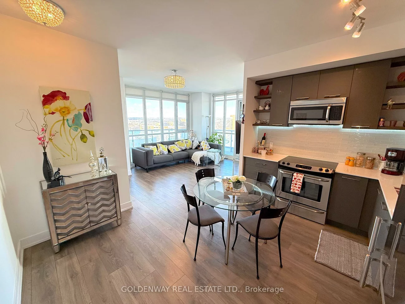9471, Yonge, Observatory, Richmond Hill