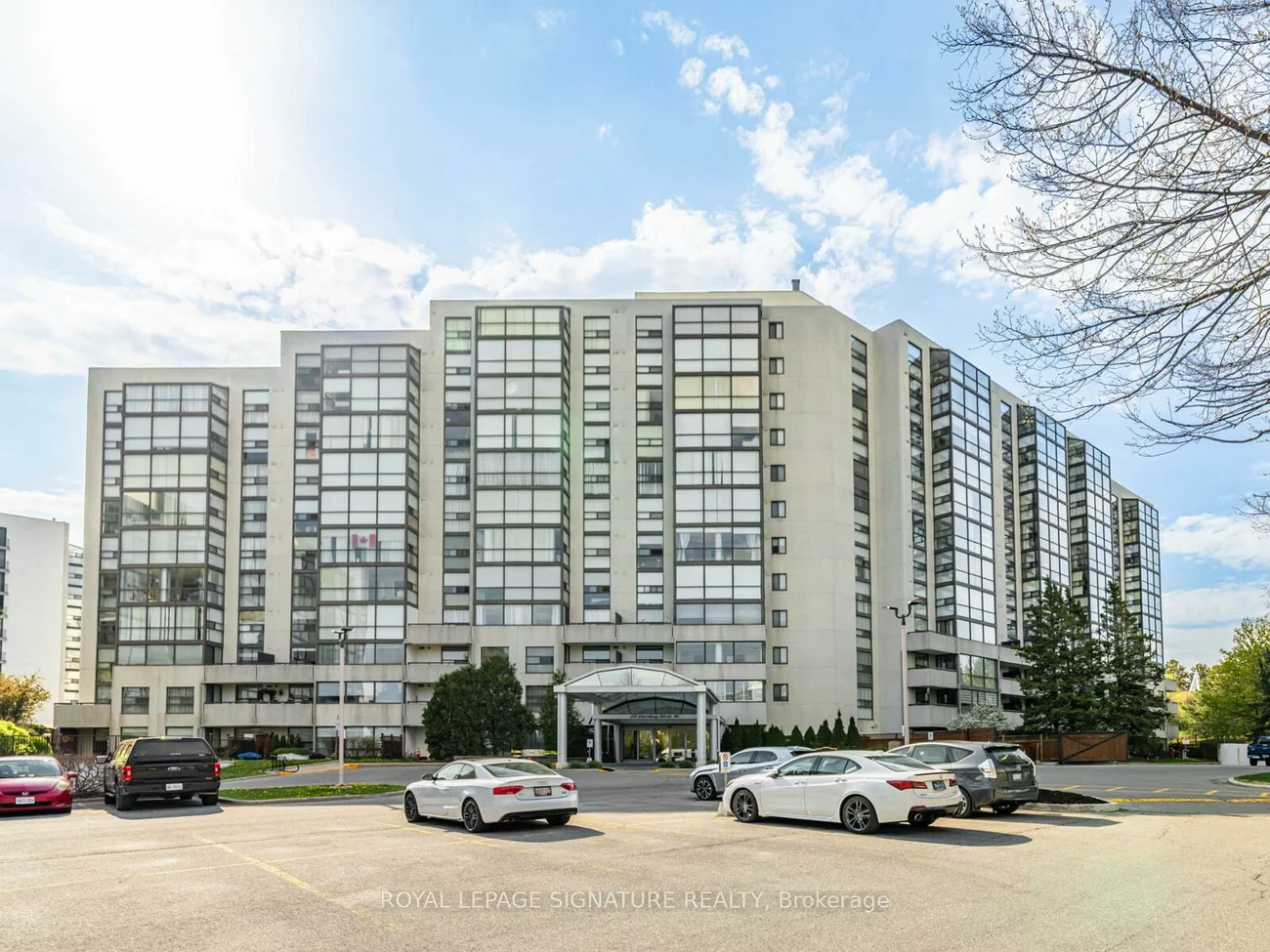 20, Harding, Harding, Richmond Hill