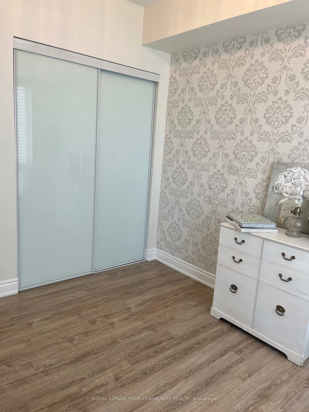 9088, Yonge, South Richvale, Richmond Hill