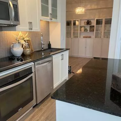 9088, Yonge, South Richvale, Richmond Hill