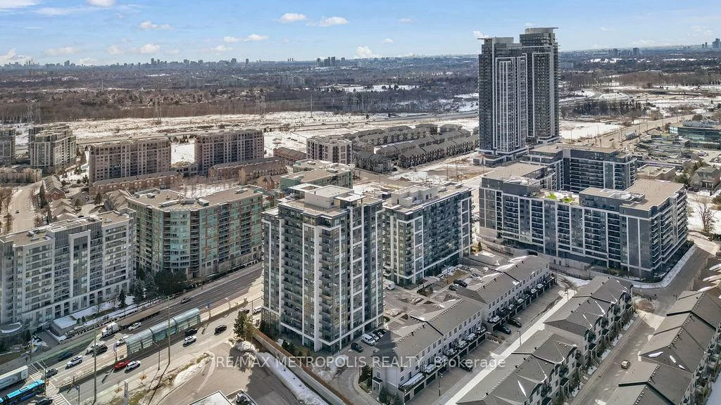 396, Highway 7, Doncrest, Richmond Hill
