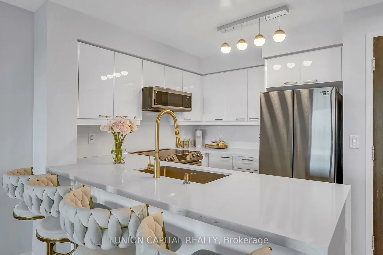 75, King William, Langstaff, Richmond Hill