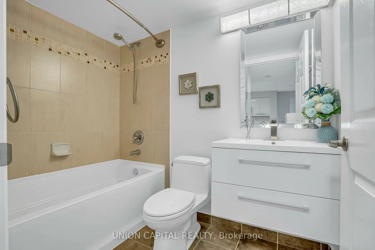 75, King William, Langstaff, Richmond Hill