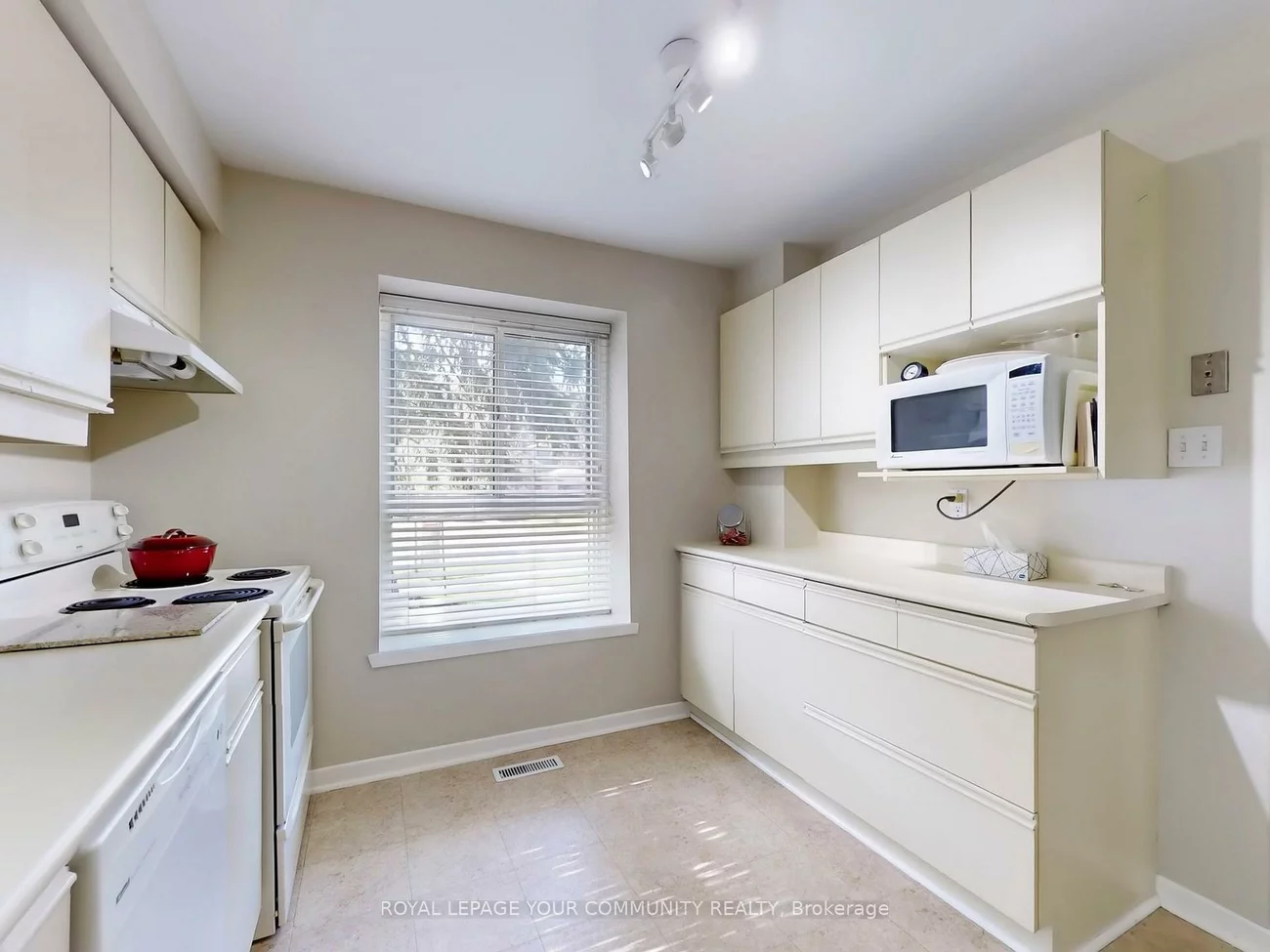189, Springhead, North Richvale, Richmond Hill