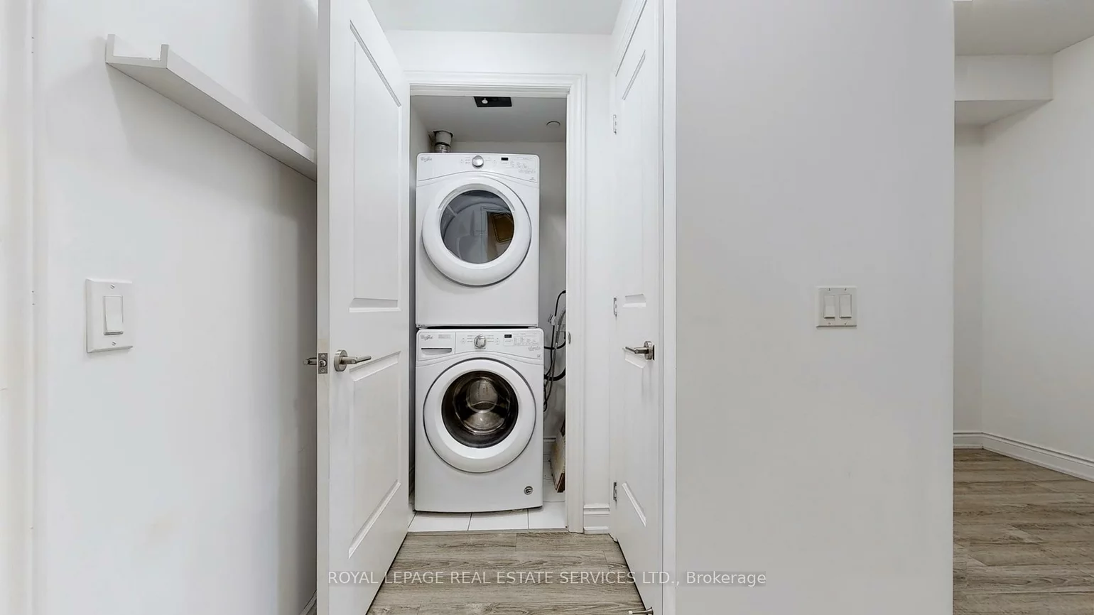 9618, Yonge, North Richvale, Richmond Hill