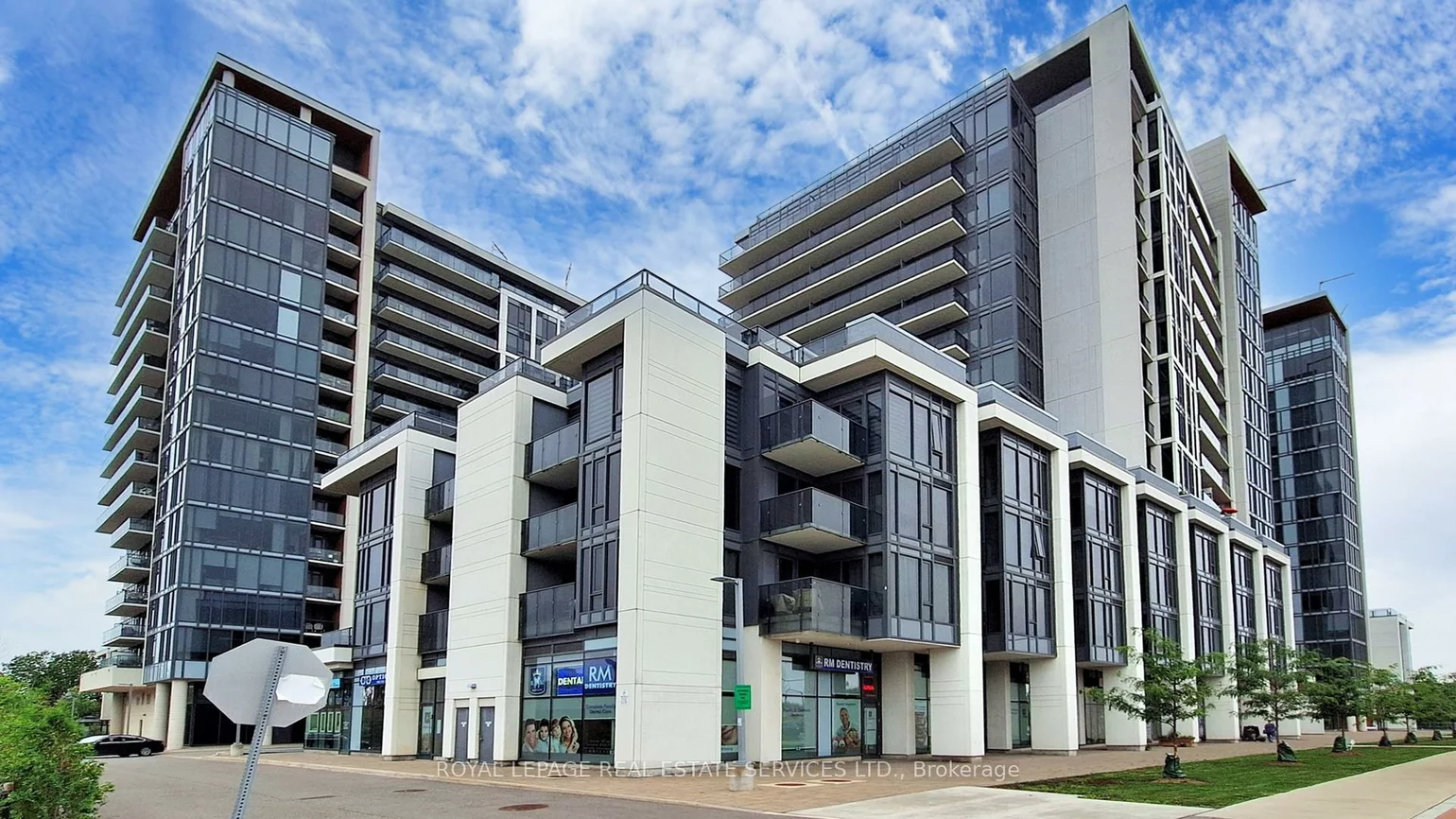 9618, Yonge, North Richvale, Richmond Hill