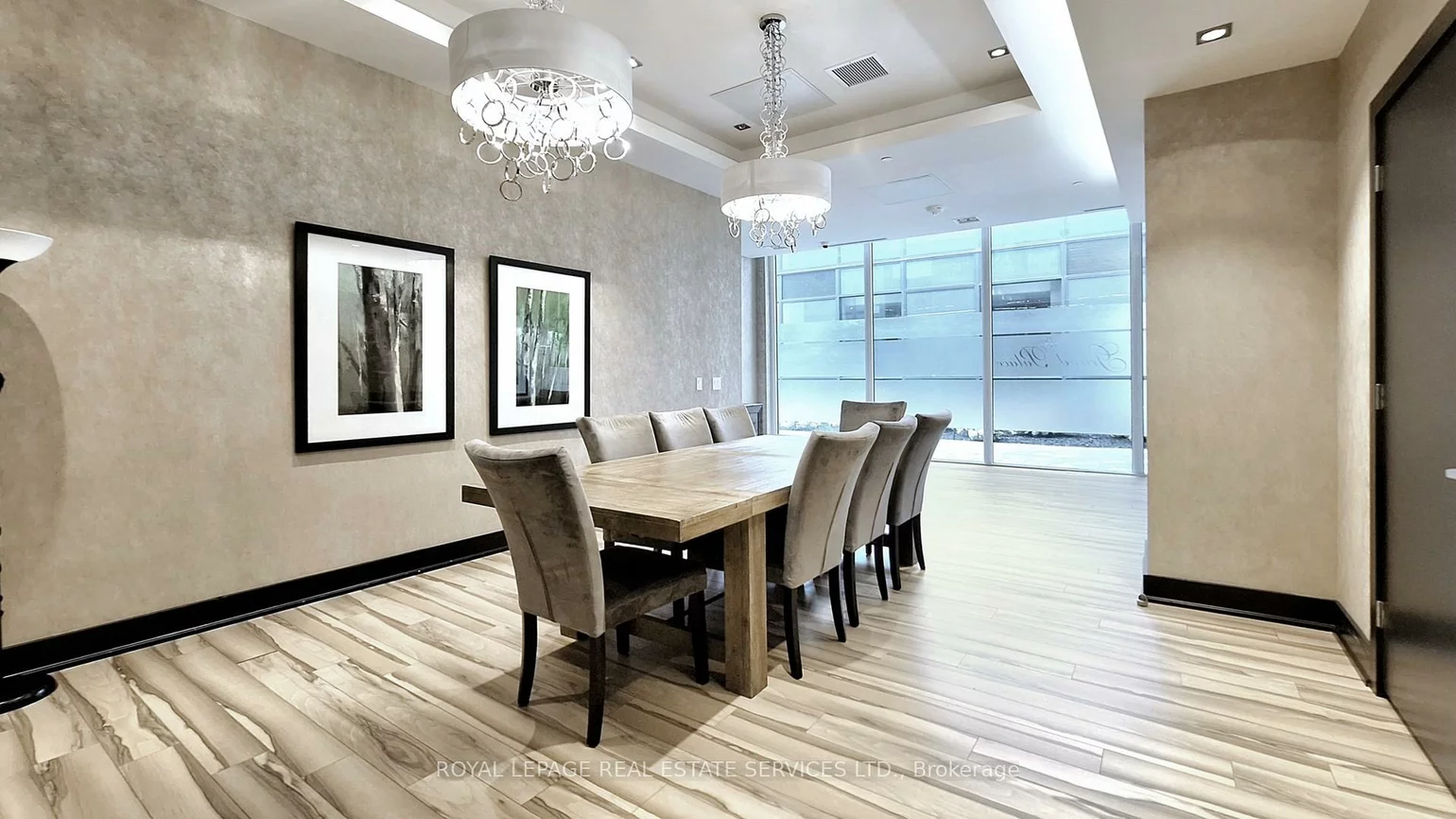 9618, Yonge, North Richvale, Richmond Hill