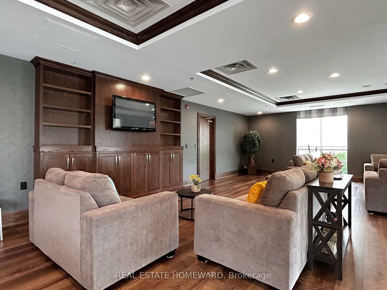23, Oneida, Langstaff, Richmond Hill